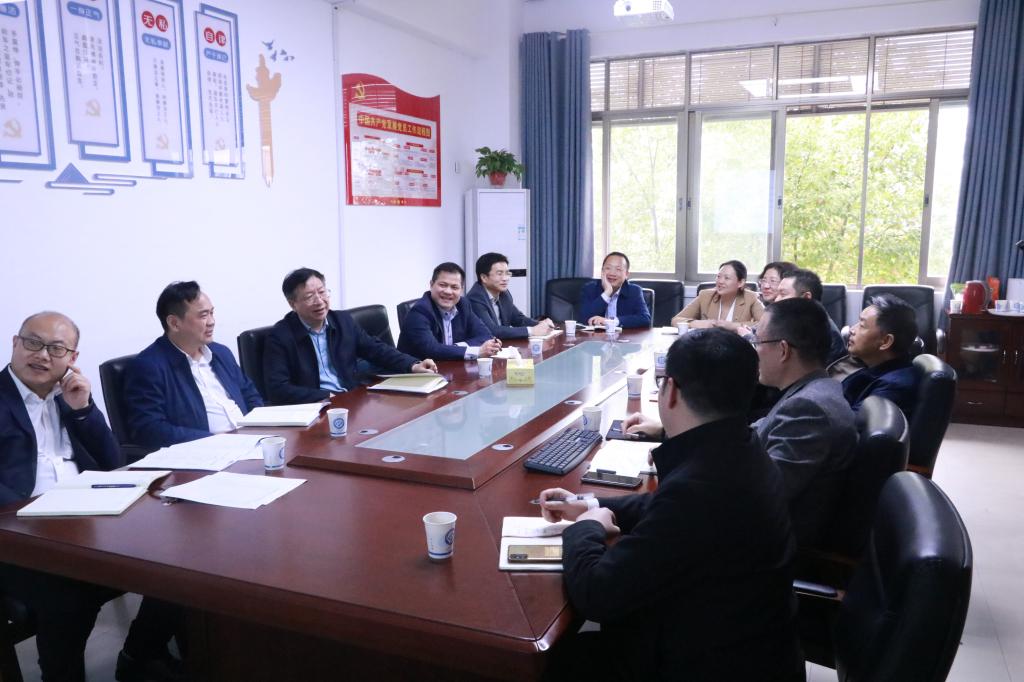 2025年新澳门原料网站