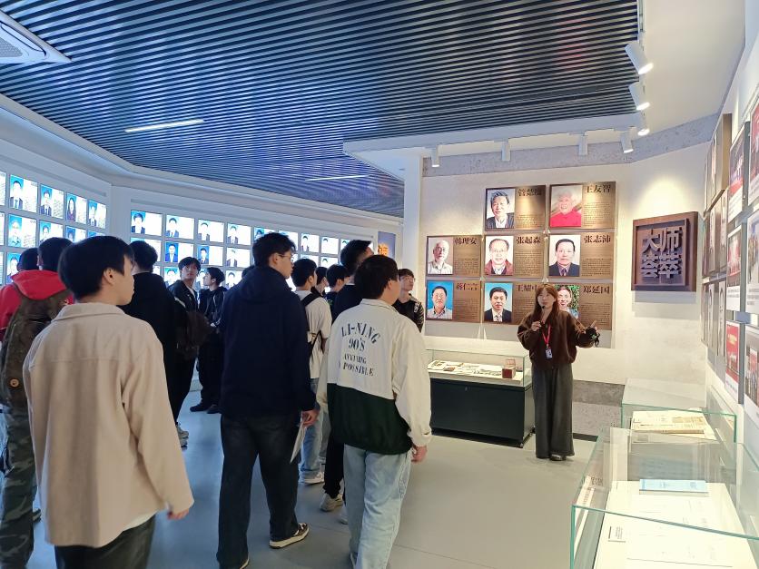 2025年新澳门原料网站