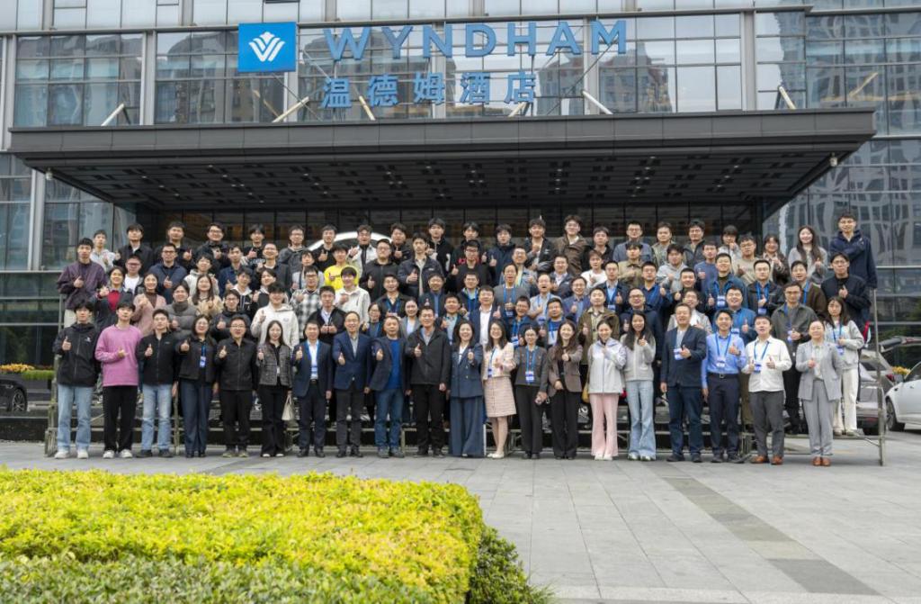 2025年新澳门原料网站