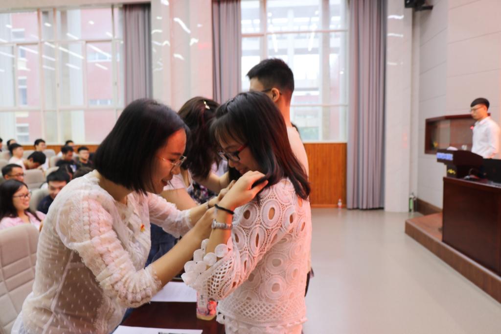 2025年新澳门原料网站