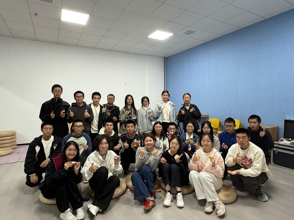 2025年新澳门原料网站