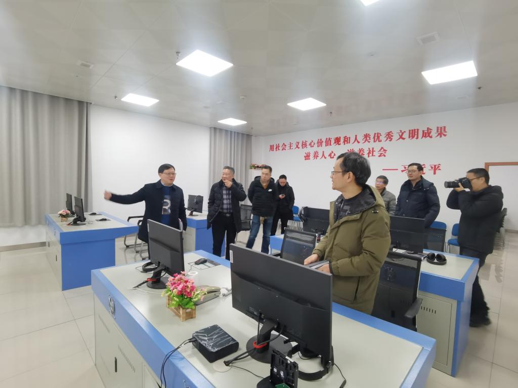 2025年新澳门原料网站