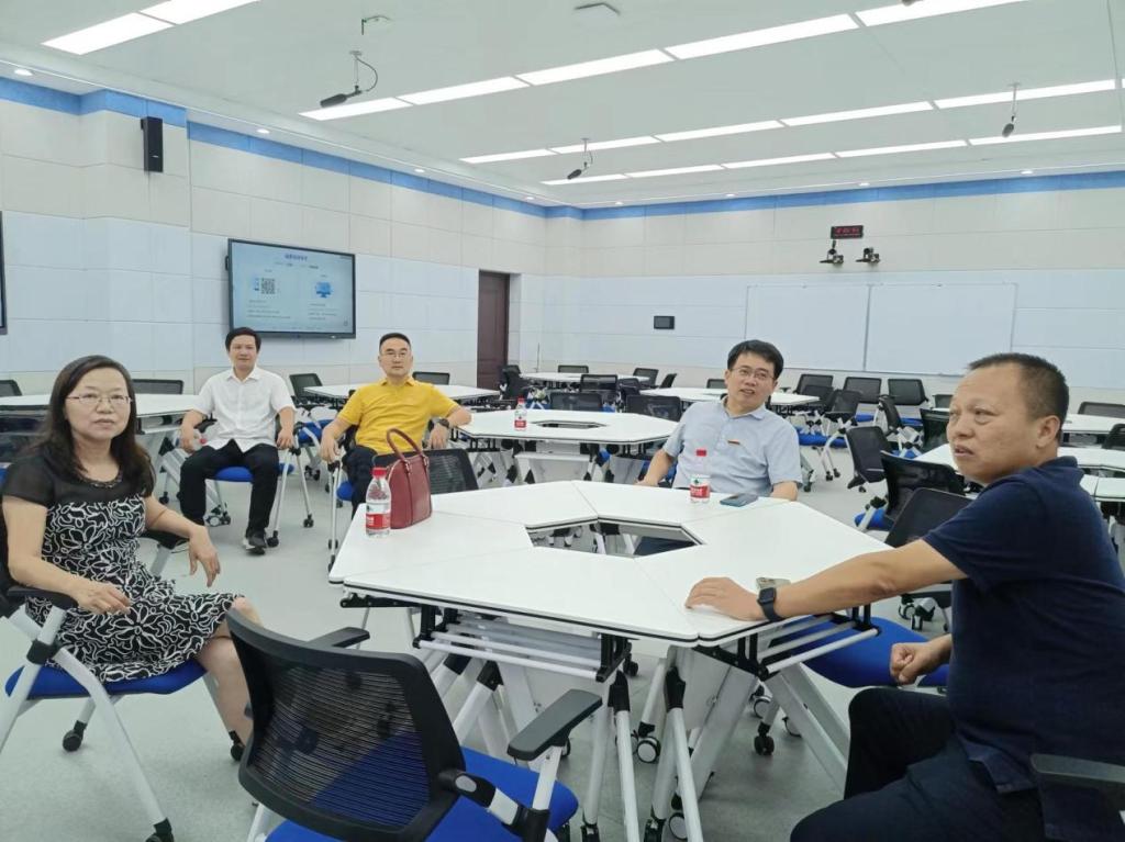 2025年新澳门原料网站