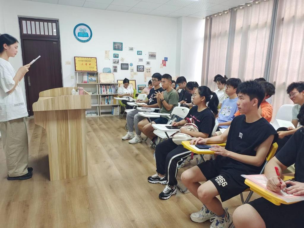 2025年新澳门原料网站