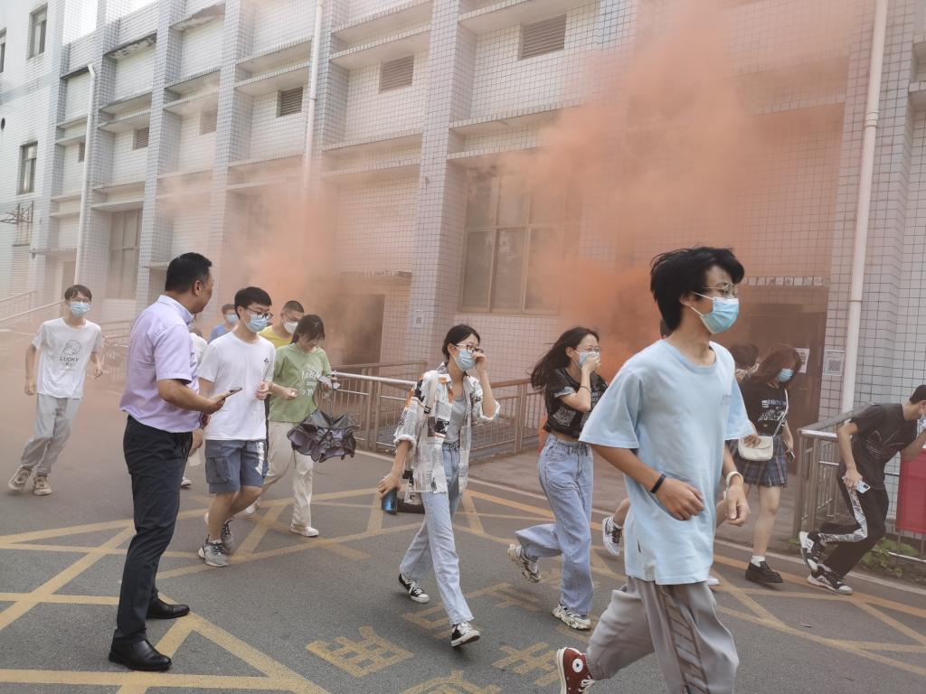 2025年新澳门原料网站