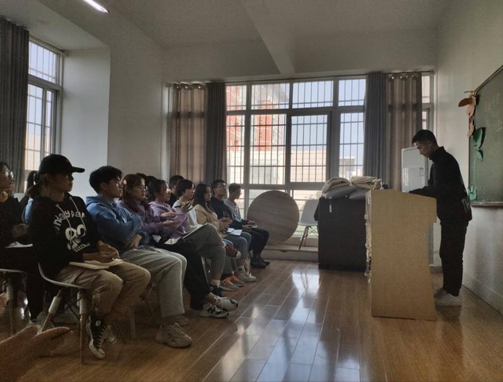 2025年新澳门原料网站