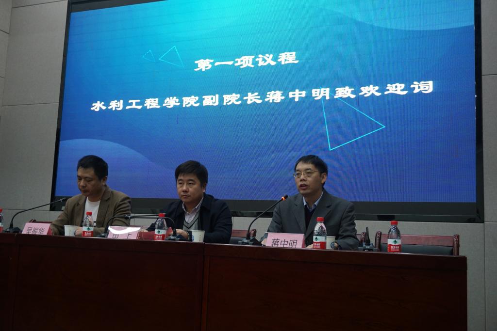 2025年新澳门原料网站