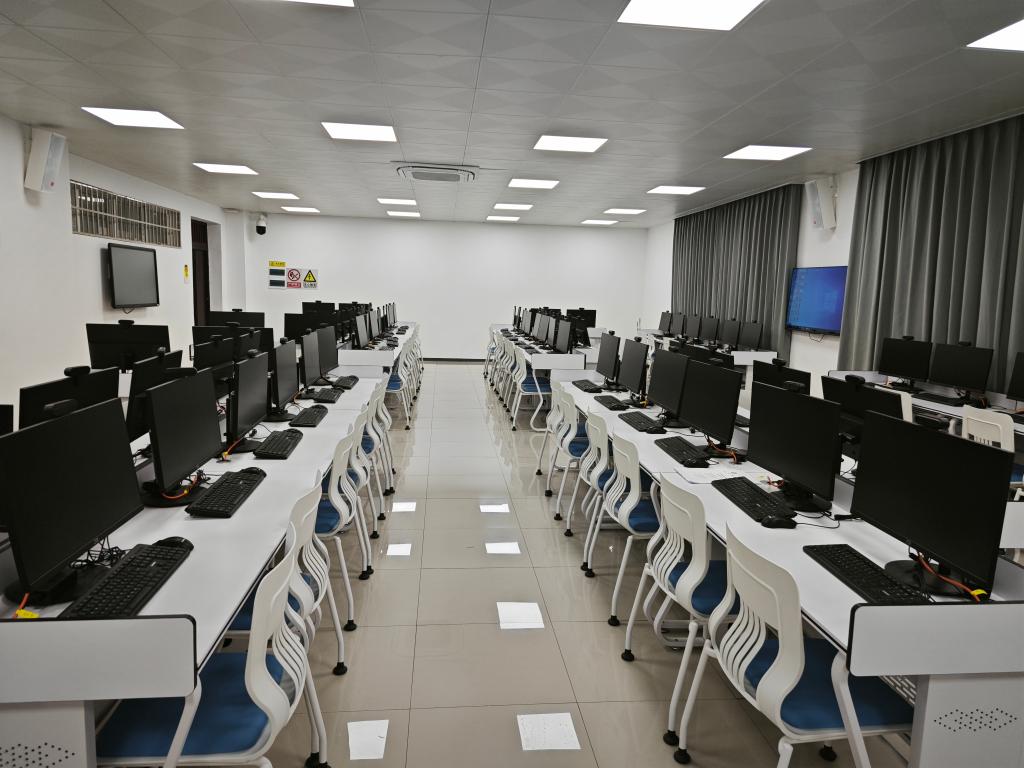 2025年新澳门原料网站