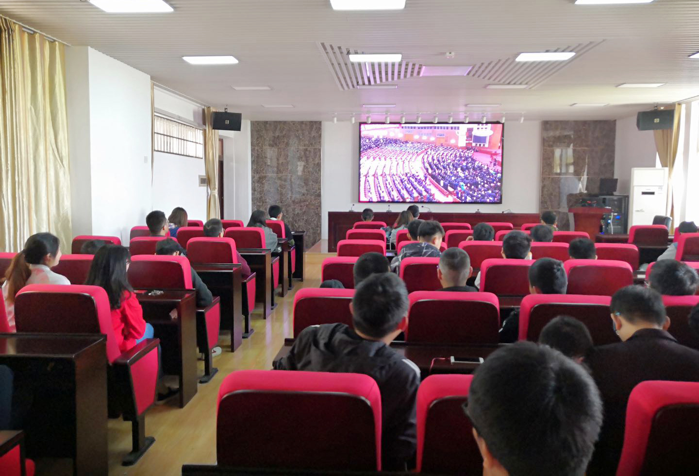 2025年新澳门原料网站