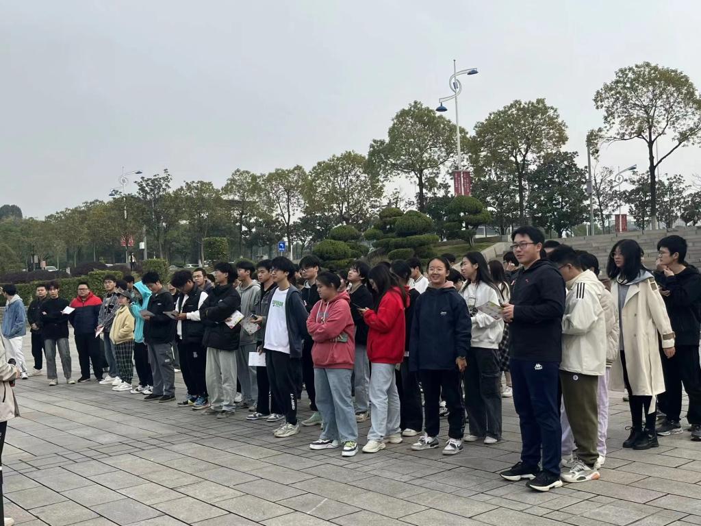 2025年新澳门原料网站