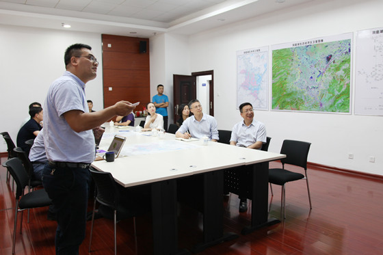 2025年新澳门原料网站