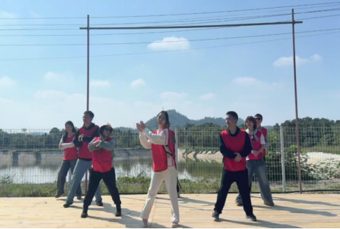 2025年新澳门原料网站