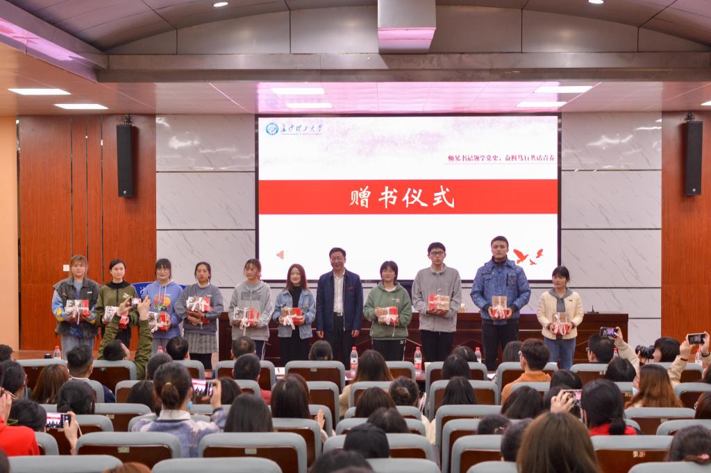 2025年新澳门原料网站