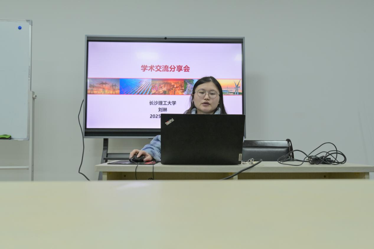 2025年新澳门原料网站