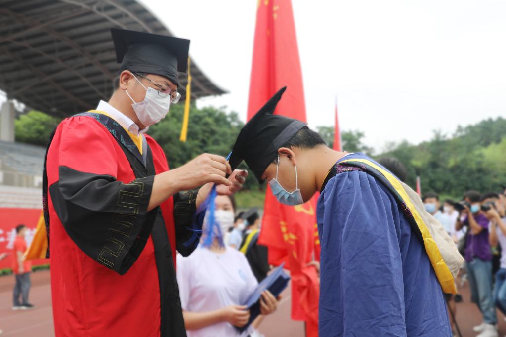 2025年新澳门原料网站