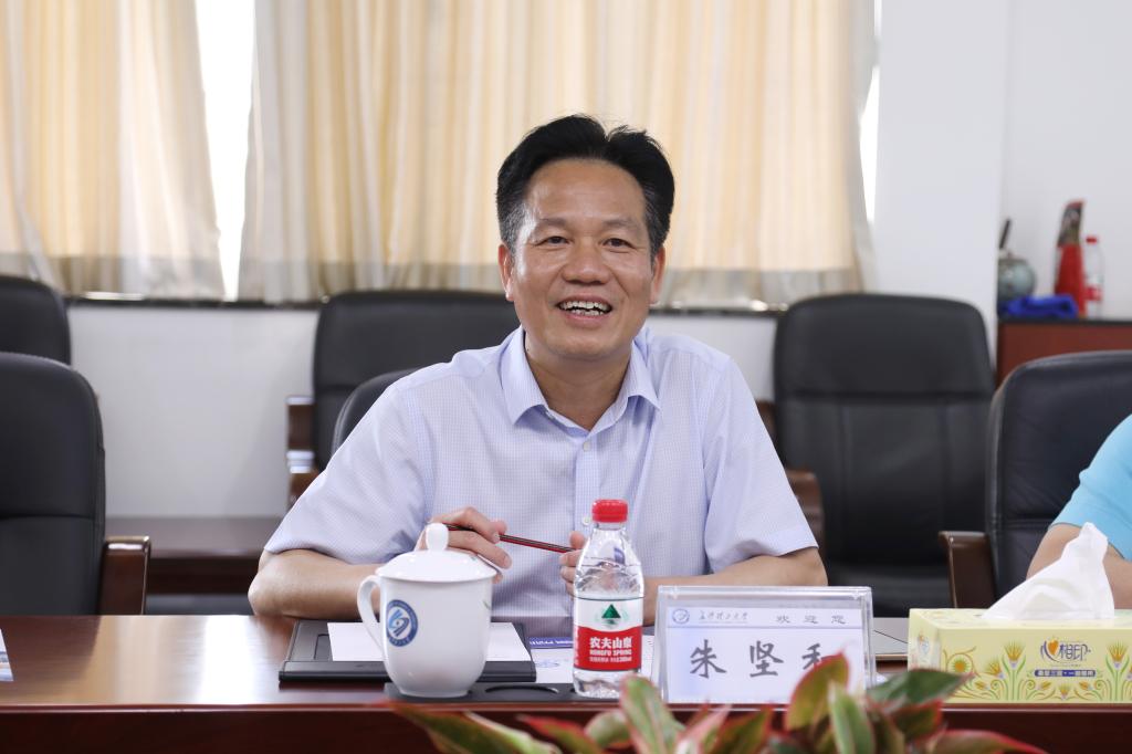 2025年新澳门原料网站