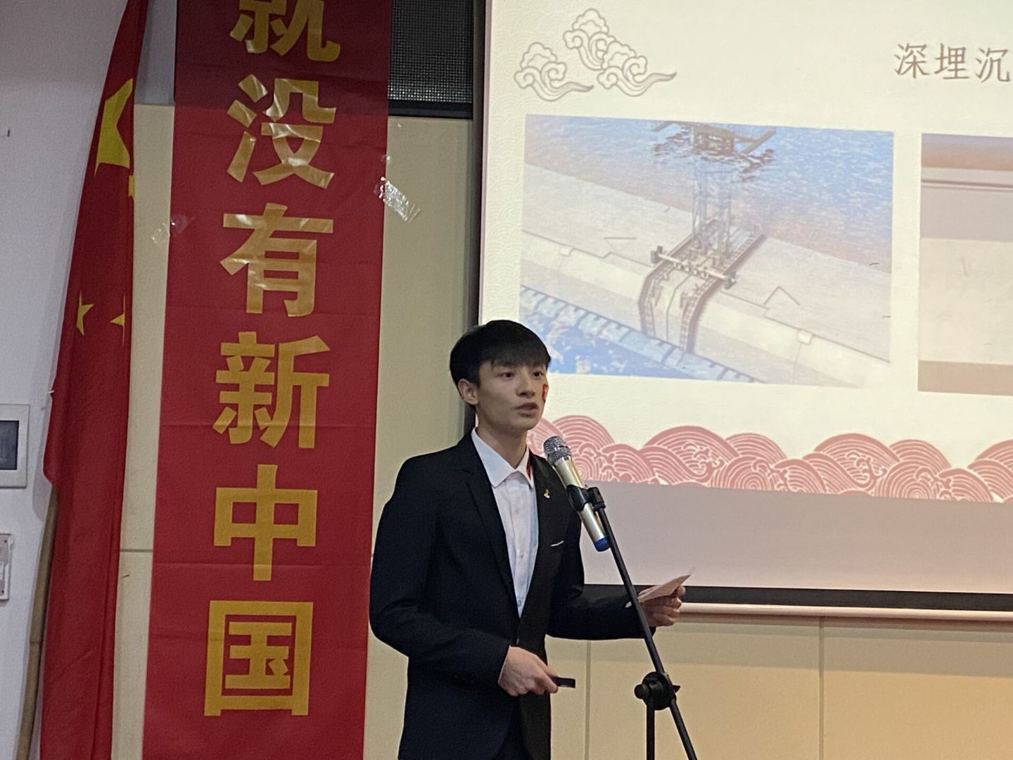 2025年新澳门原料网站