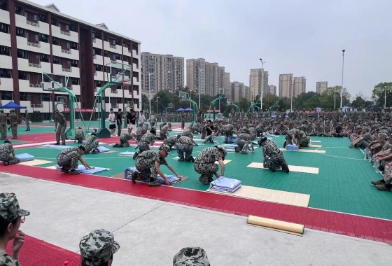 2025年新澳门原料网站