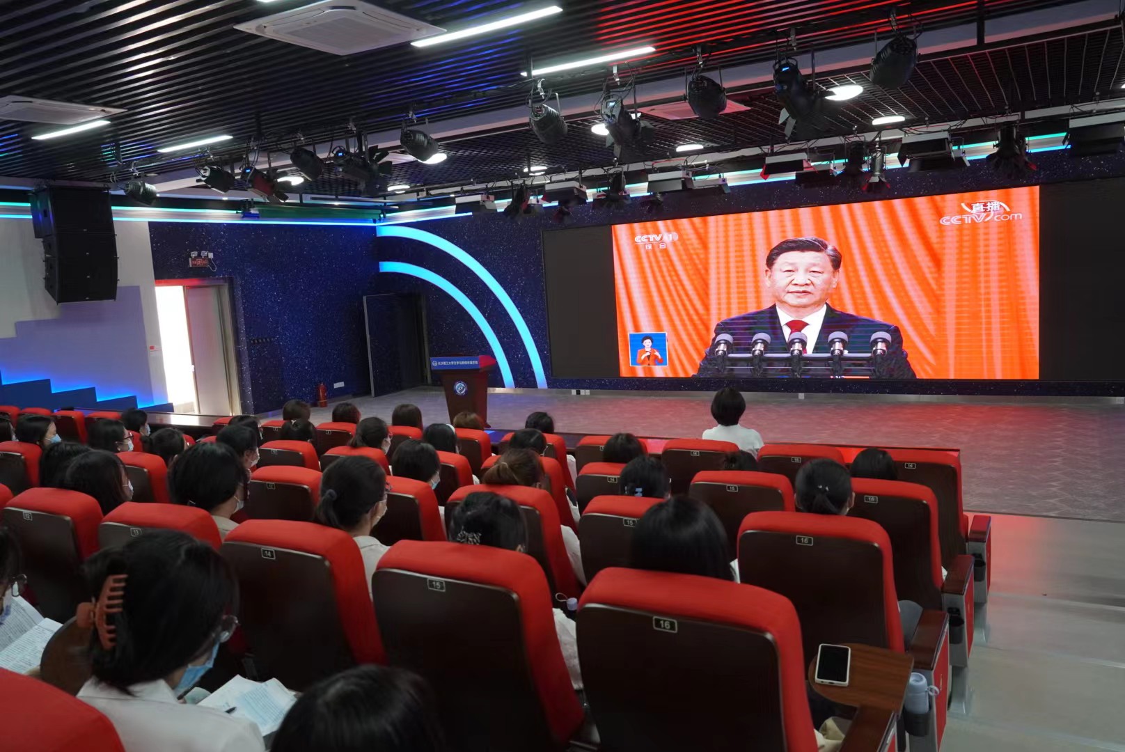 2025年新澳门原料网站