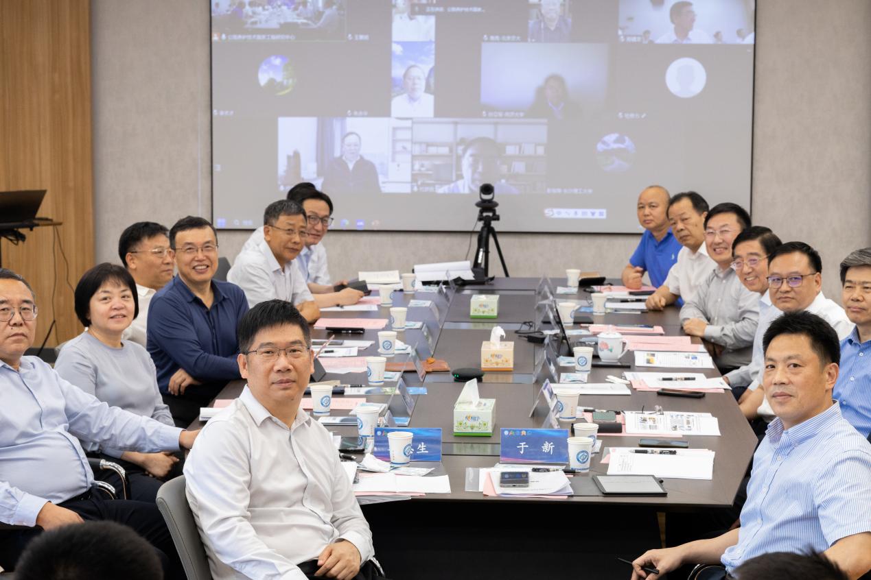 2025年新澳门原料网站