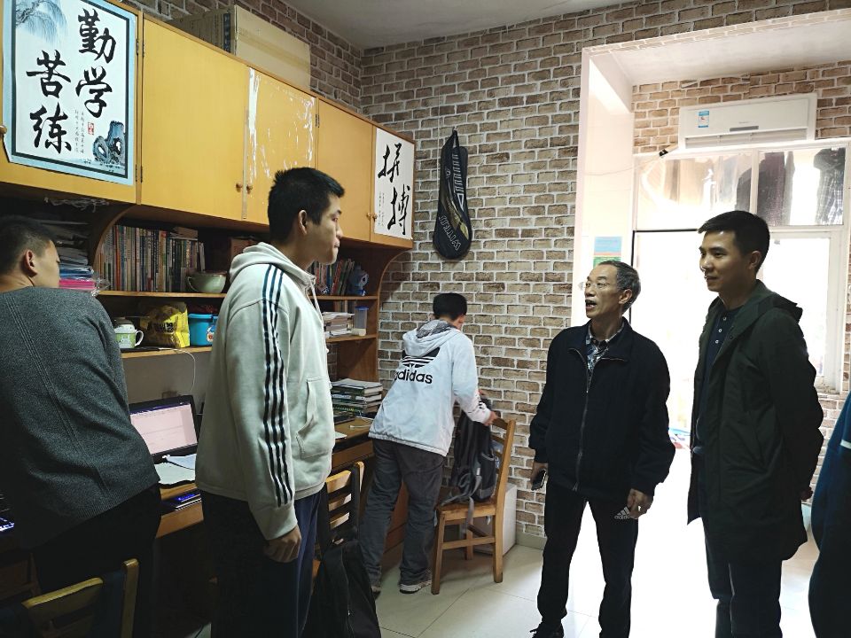 2025年新澳门原料网站