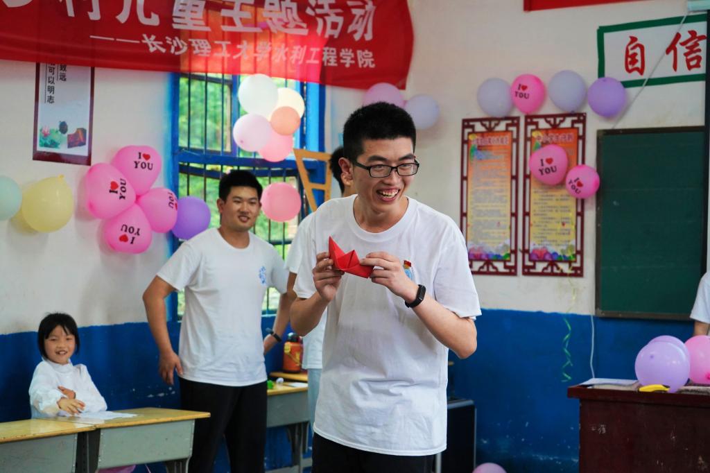 2025年新澳门原料网站