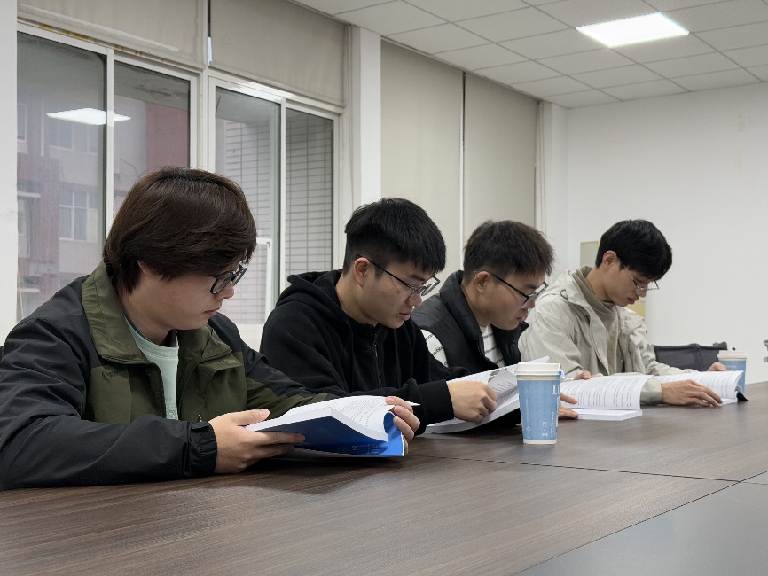 2025年新澳门原料网站