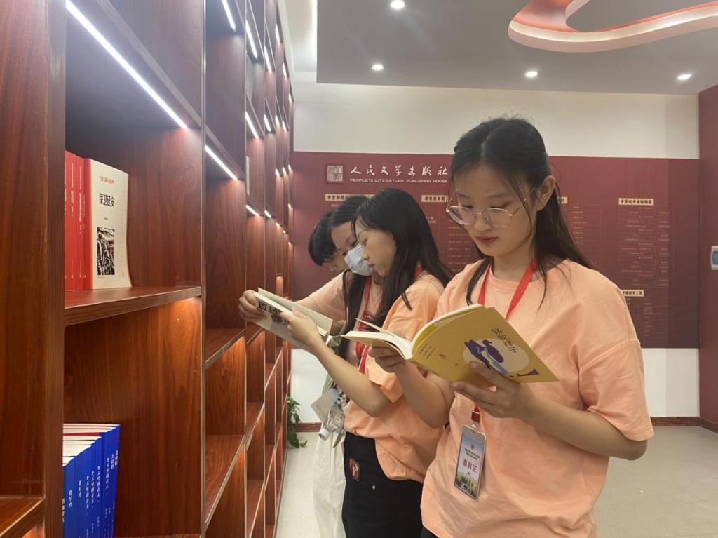 2025年新澳门原料网站