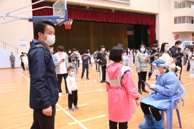 携手抗疫  2025年新澳门原料网站工会在行动