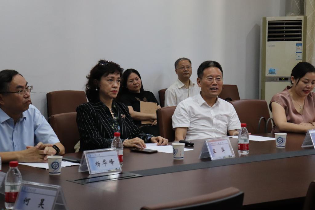 2025年新澳门原料网站