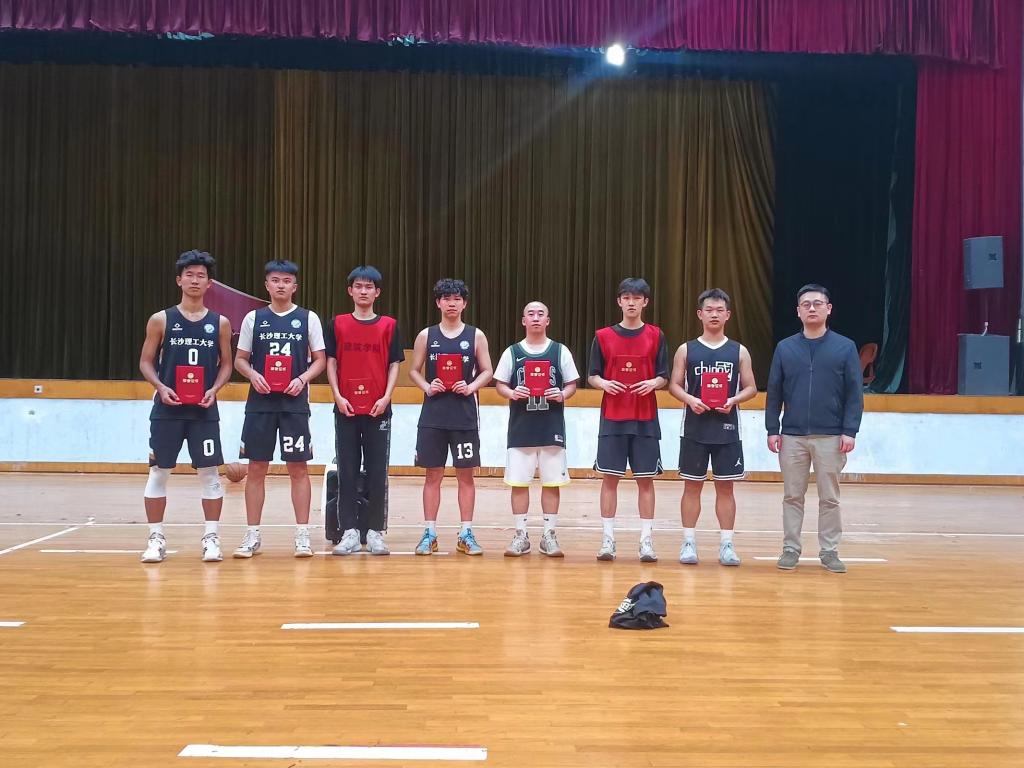 2025年新澳门原料网站