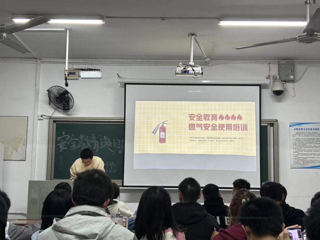 2025年新澳门原料网站