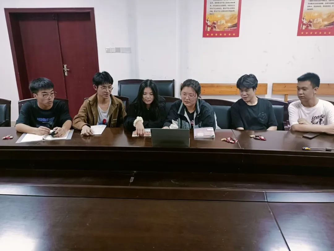 2025年新澳门原料网站