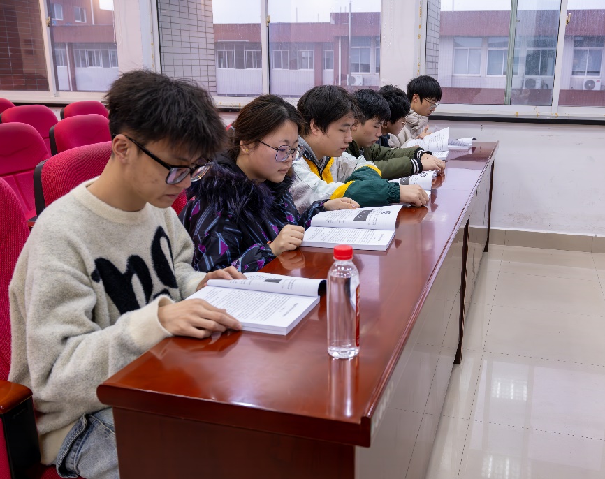 2025年新澳门原料网站