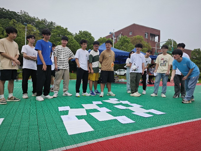 2025年新澳门原料网站