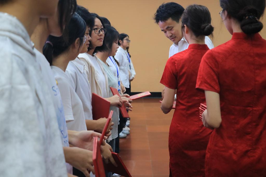2025年新澳门原料网站