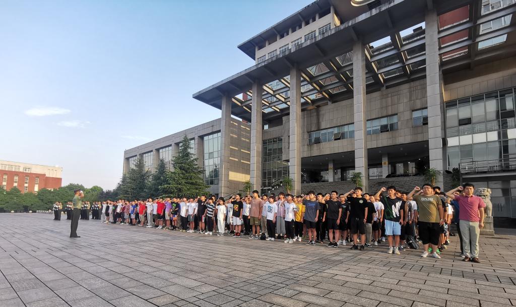 2025年新澳门原料网站