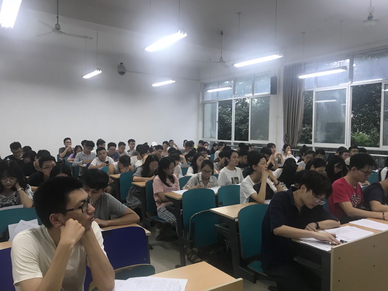 2025年新澳门原料网站