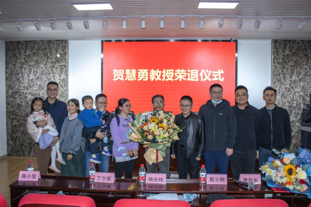 2025年新澳门原料网站