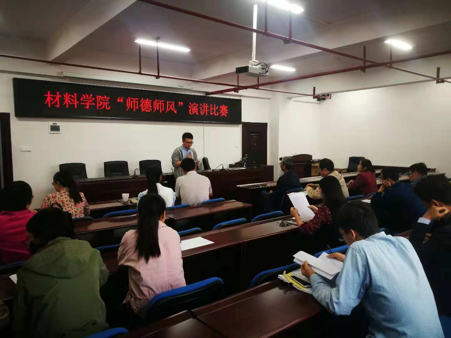 2025年新澳门原料网站