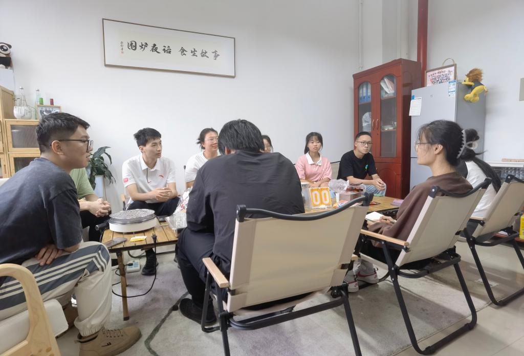 2025年新澳门原料网站