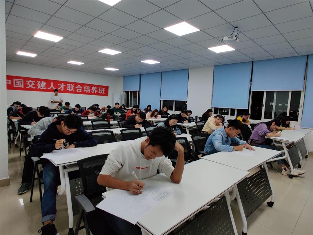 2025年新澳门原料网站